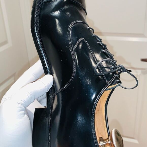 Johnston and Murphy Optima handcrafted Cap Toe Oxford. - Picture 13 of 14